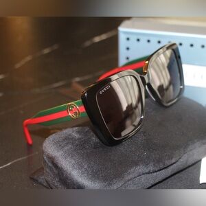Gucci GG1861S Square Black Sunglasses Red Green